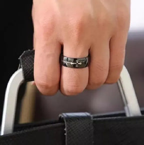 Anel Titânio Preto Cruz Prata Religiosa Luxo